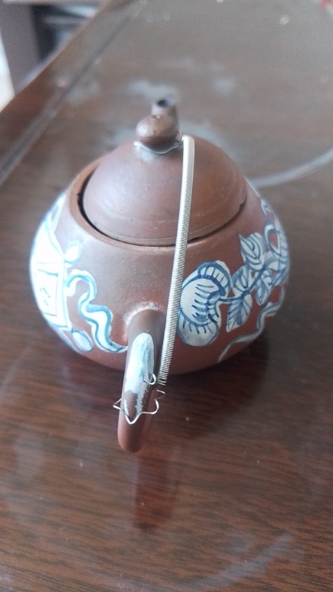 古玩陶瓷加彩花卉紫砂壺真品鑒賞圖