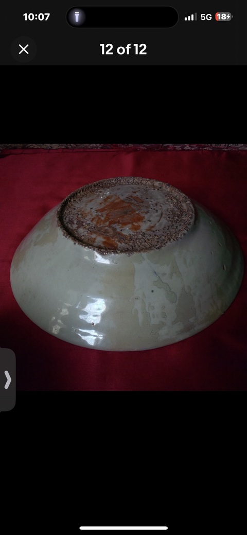 古玩陶瓷紅綠彩山水紋盤真品鑒賞圖