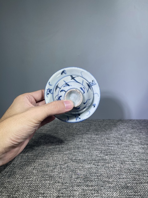 古玩陶瓷清中期.青花花卉紋杯碟(一杯一碟)拍賣,當前價格0元