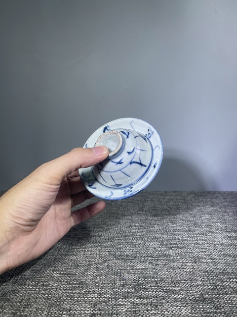古玩陶瓷清中期.青花花卉紋杯碟(一杯一碟)拍賣,當前價格0元