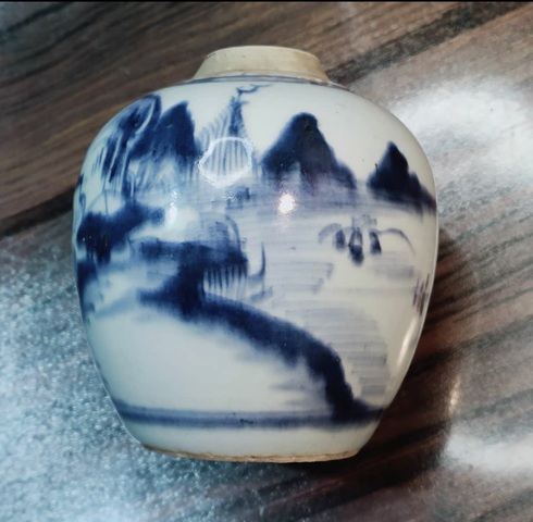 古玩陶瓷青花山水紋罐真品鑒賞圖