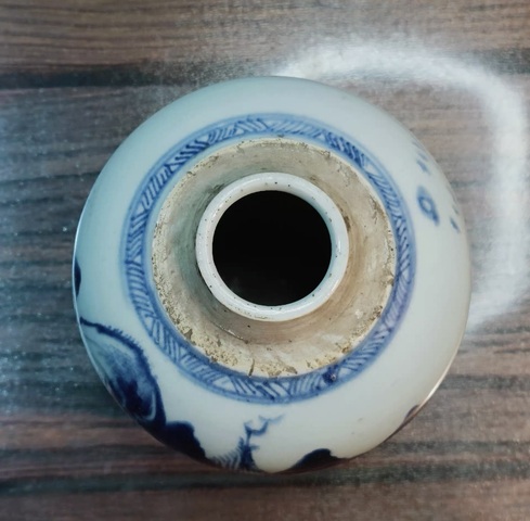 古玩陶瓷青花山水紋罐真品鑒賞圖