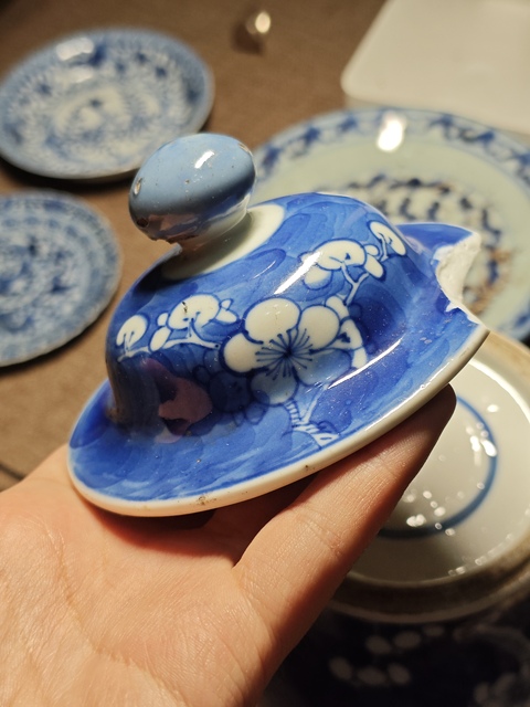 古玩陶瓷青花冰梅紋將軍罐真品鑒賞圖
