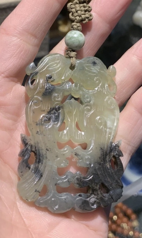 古玩玉器岫巖玉雙鳳紋佩真品鑒賞圖
