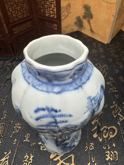 古玩陶瓷清康熙 青花山水紋瓶拍賣,當前價格2680元