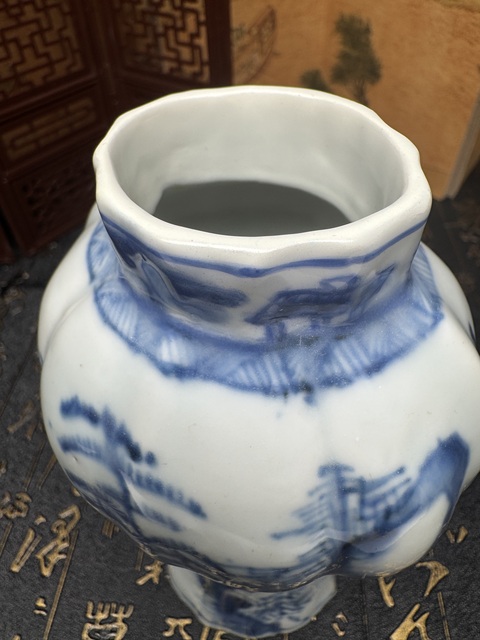 古玩陶瓷清康熙 青花山水紋瓶拍賣,當前價格2680元