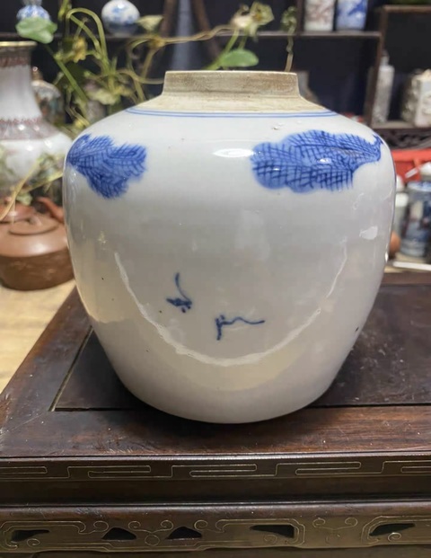古玩陶瓷人物紋青花罐真品鑒賞圖