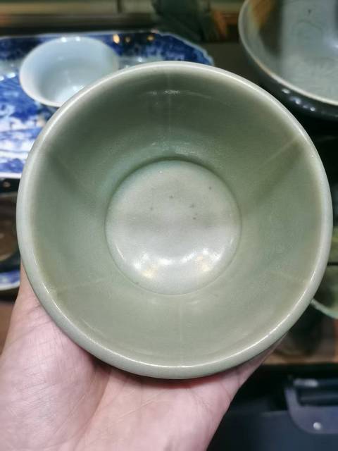 古玩陶瓷耀州窯青釉碗真品鑒賞圖