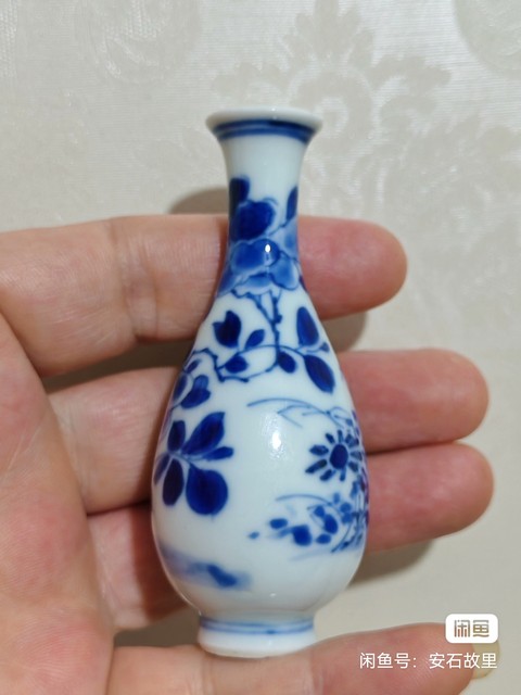 古玩陶瓷青花瓶真品鑒賞圖