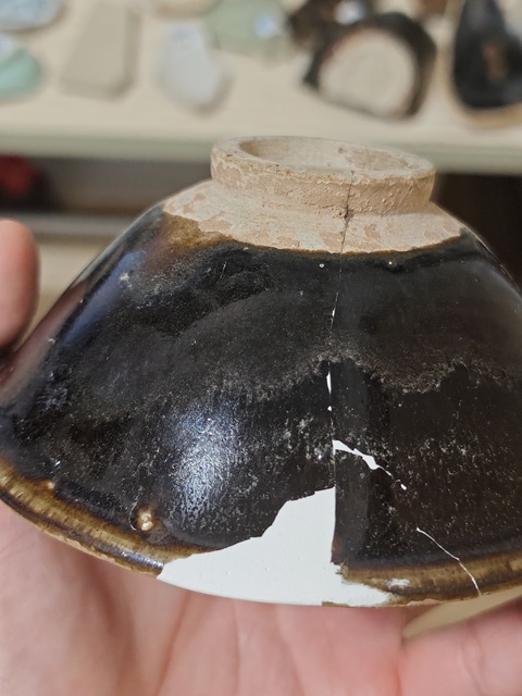 古玩陶瓷黑釉鐵銹斑斗笠盞真品鑒賞圖