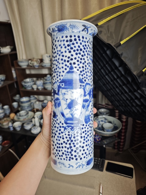 古玩陶瓷晚清青花花觚真品鑒賞圖
