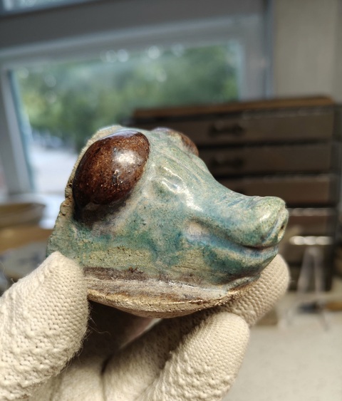 古玩陶瓷明代三彩豬頭貢盤真品鑒賞圖