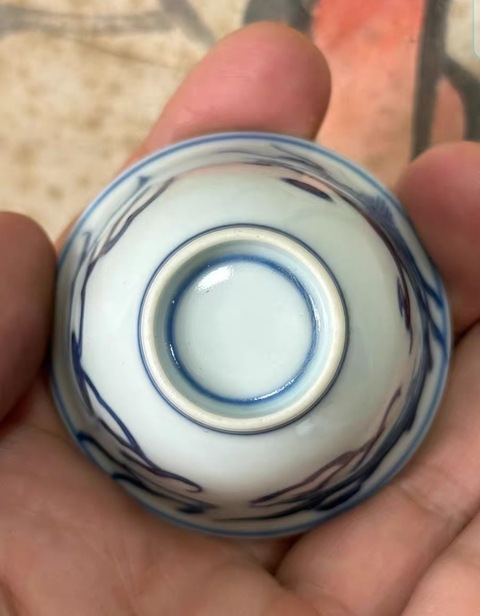 古玩陶瓷日本明治青花龍紋杯真品鑒賞圖
