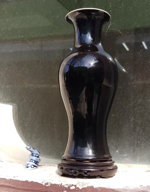 古玩陶瓷烏金釉觀音瓶真品鑒賞圖