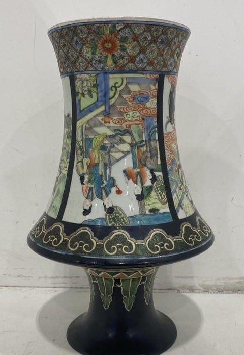 古玩陶瓷人物紋五彩瓶真品鑒賞圖