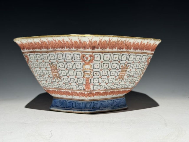 古玩陶瓷貢碗真品鑒賞圖