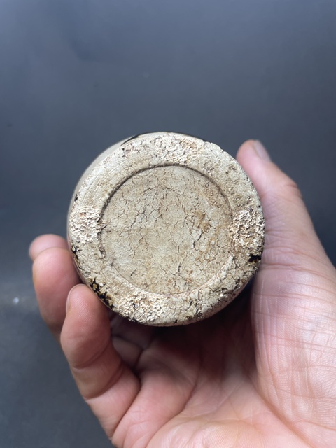 古玩陶瓷磁州窯醬釉罐拍賣，當(dāng)前價格0元