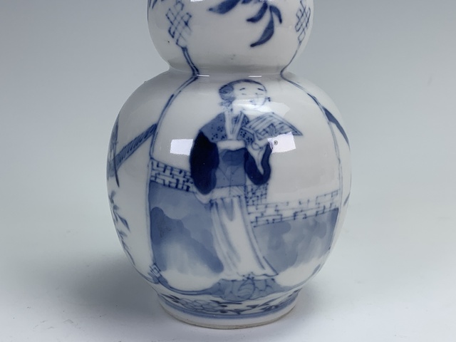 古玩陶瓷清光緒·青花人物花鳥紋葫蘆瓶拍賣,當前價格3192元
