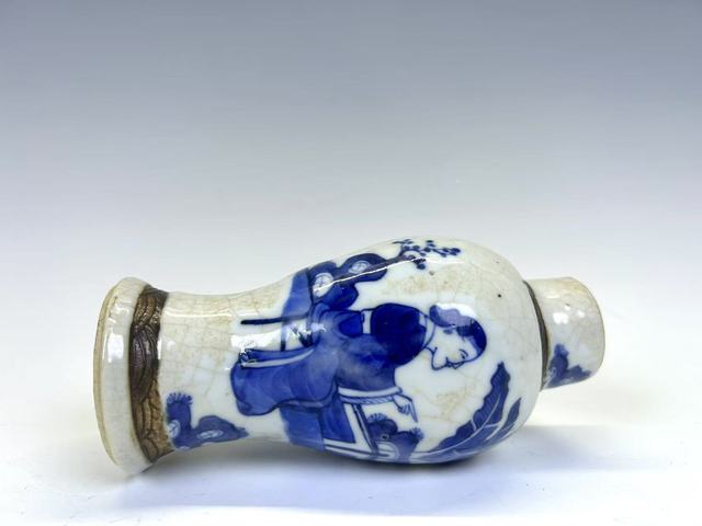 古玩陶瓷清晚期·青花人物故事瓶真品鑒賞圖