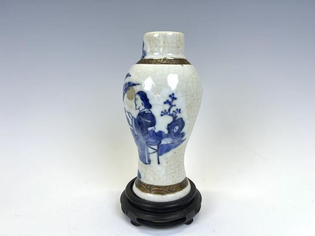 古玩陶瓷清晚期·青花人物故事瓶真品鑒賞圖