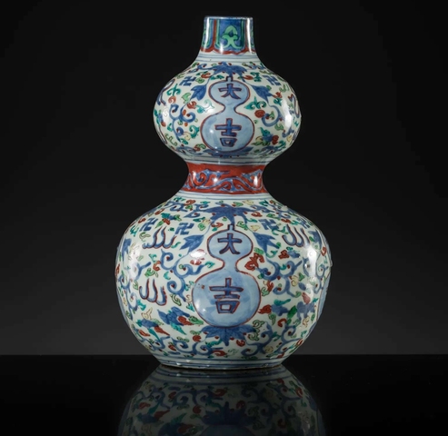 古玩陶瓷青花五彩葫蘆瓶真品鑒賞圖