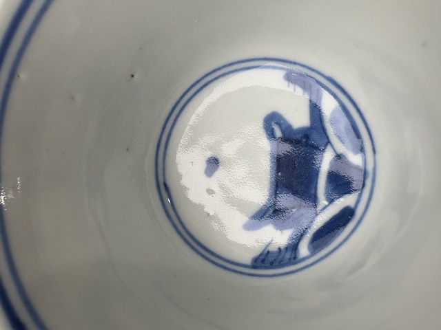 古玩陶瓷動物紋青花杯真品鑒賞圖