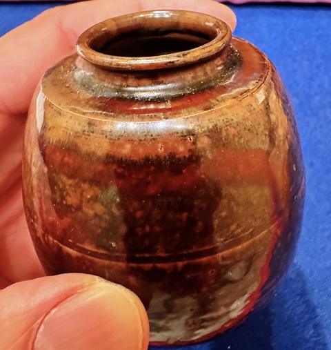 古玩陶瓷醬釉弦紋茶入真品鑒賞圖