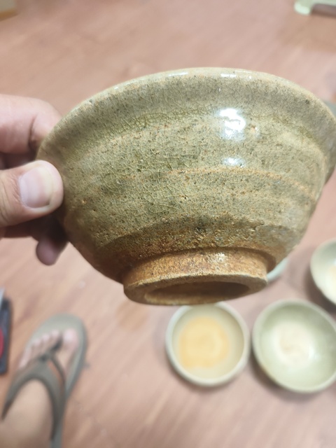 古玩陶瓷龍泉系青瓷碗真品鑒賞圖