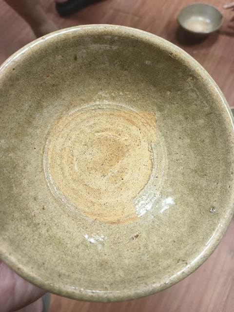 古玩陶瓷龍泉系青瓷碗真品鑒賞圖