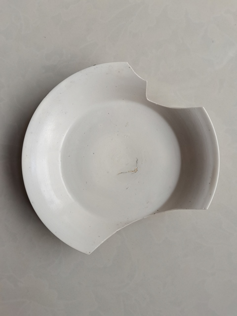 古玩陶瓷定窯白瓷折腰盤拍賣,當前價格0元