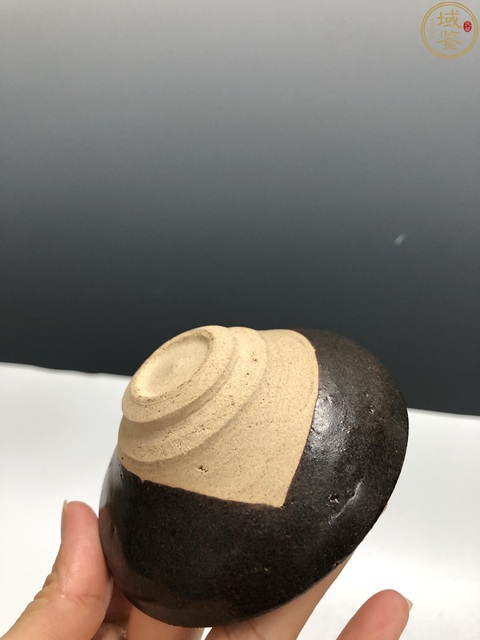 古玩陶瓷褐釉盞真品鑒賞圖