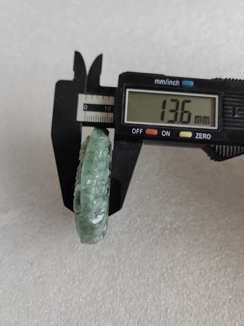 古玩玉器天然翡翠雕“山水牌”拍賣，當前價格298元