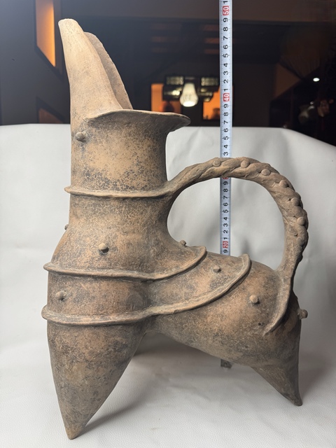 古玩陶瓷鬲真品鑒賞圖