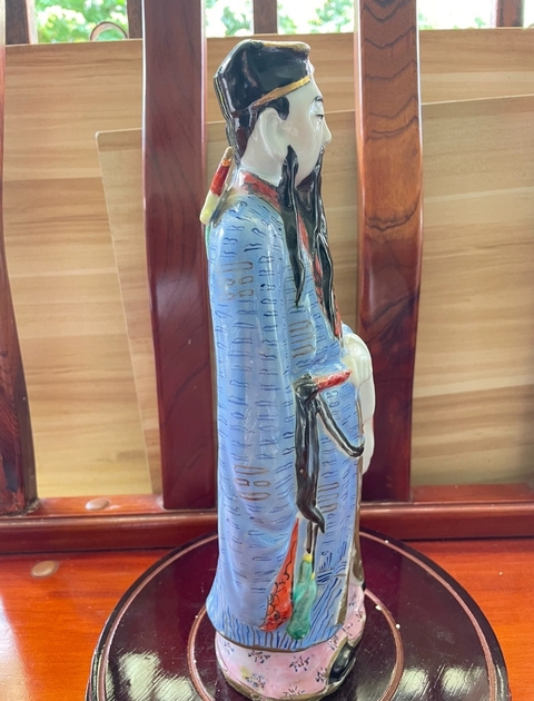 古玩陶瓷呂洞賓粉彩塑像真品鑒賞圖