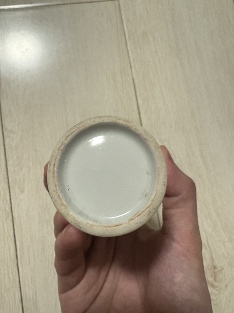 古玩陶瓷花卉紋青花觀音瓶真品鑒賞圖
