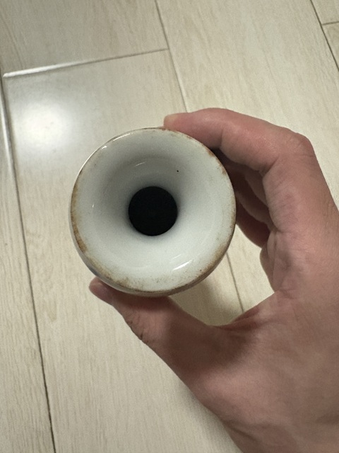 古玩陶瓷花卉紋青花觀音瓶真品鑒賞圖