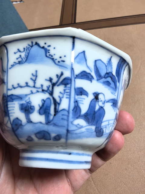 古玩陶瓷青花山水人物八方杯真品鑒賞圖