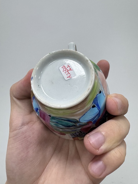 古玩陶瓷乾隆青花礬紅描金小碟真品鑒賞圖