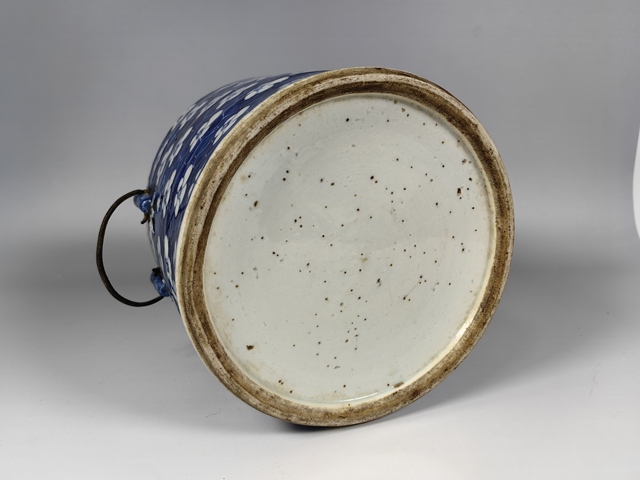 古玩陶瓷清中碗竹節(jié)冰梅紋青花蓋缸真品鑒賞圖