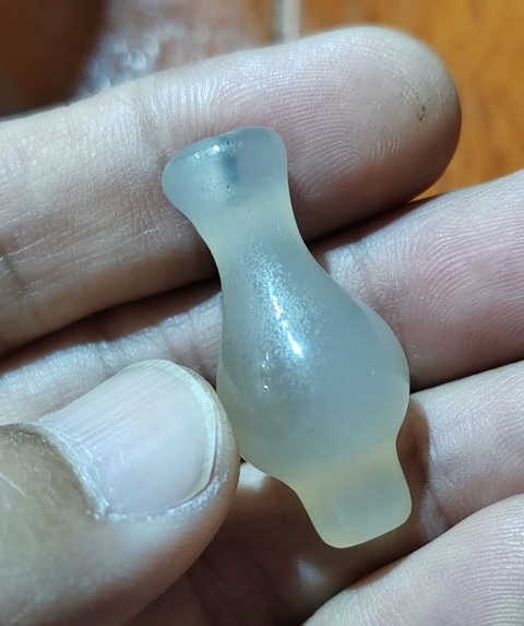 古玩玉器素紋瑪瑙墜真品鑒賞圖