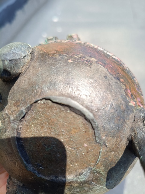 古玩銅器蟠螭紋青銅鼎真品鑒賞圖