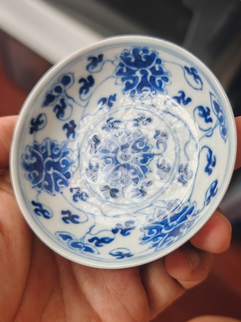 古玩陶瓷清光緒 青花纏枝蓮小碟真品鑒賞圖