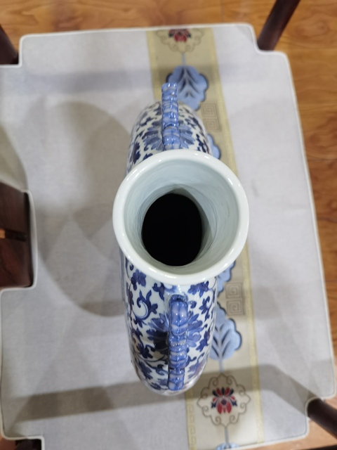 古玩陶瓷青花龍耳抱月瓶真品鑒賞圖