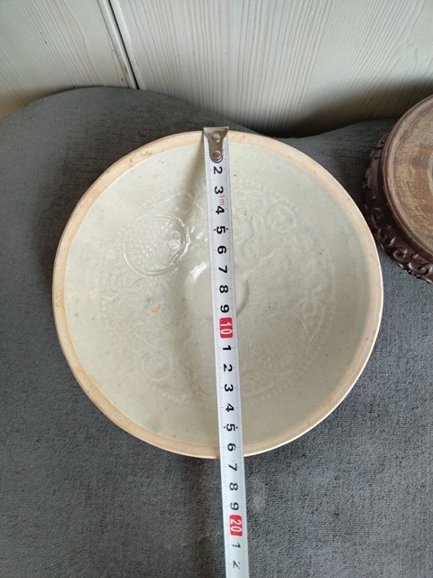 古玩陶瓷宋代影青菠蘿娃娃碗真品鑒賞圖