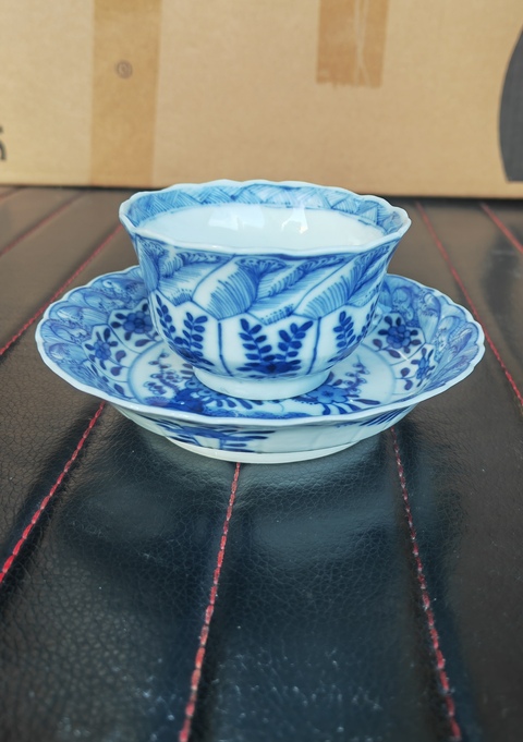 古玩陶瓷青花花卉紋杯碟，疑似復(fù)窯真品鑒賞圖