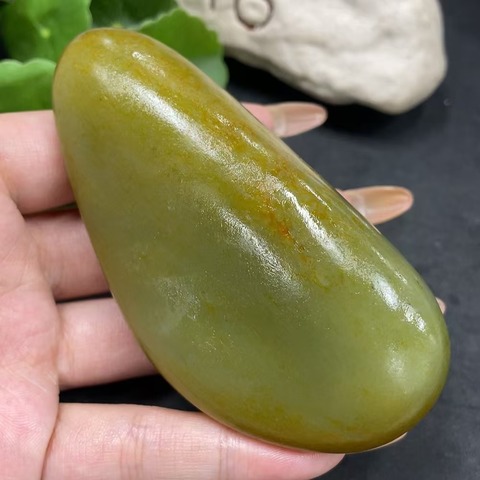 古玩玉器9天然和田玉籽料原石(未打孔) 配證書拍賣,當前價格598元