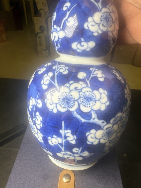 古玩陶瓷青花留白冰梅紋葫蘆瓶真品鑒賞圖