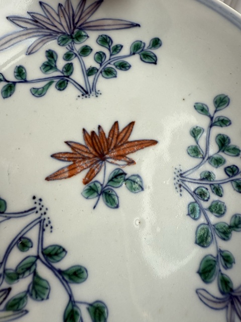 古玩陶瓷斗彩花卉紋盤拍賣,當前價格5900元