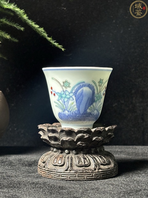 古玩陶瓷斗彩花神杯真品鑒賞圖