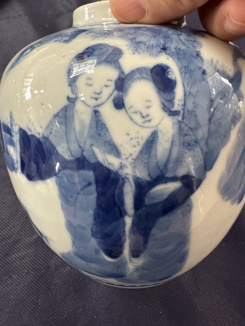 古玩陶瓷人物紋青花罐真品鑒賞圖